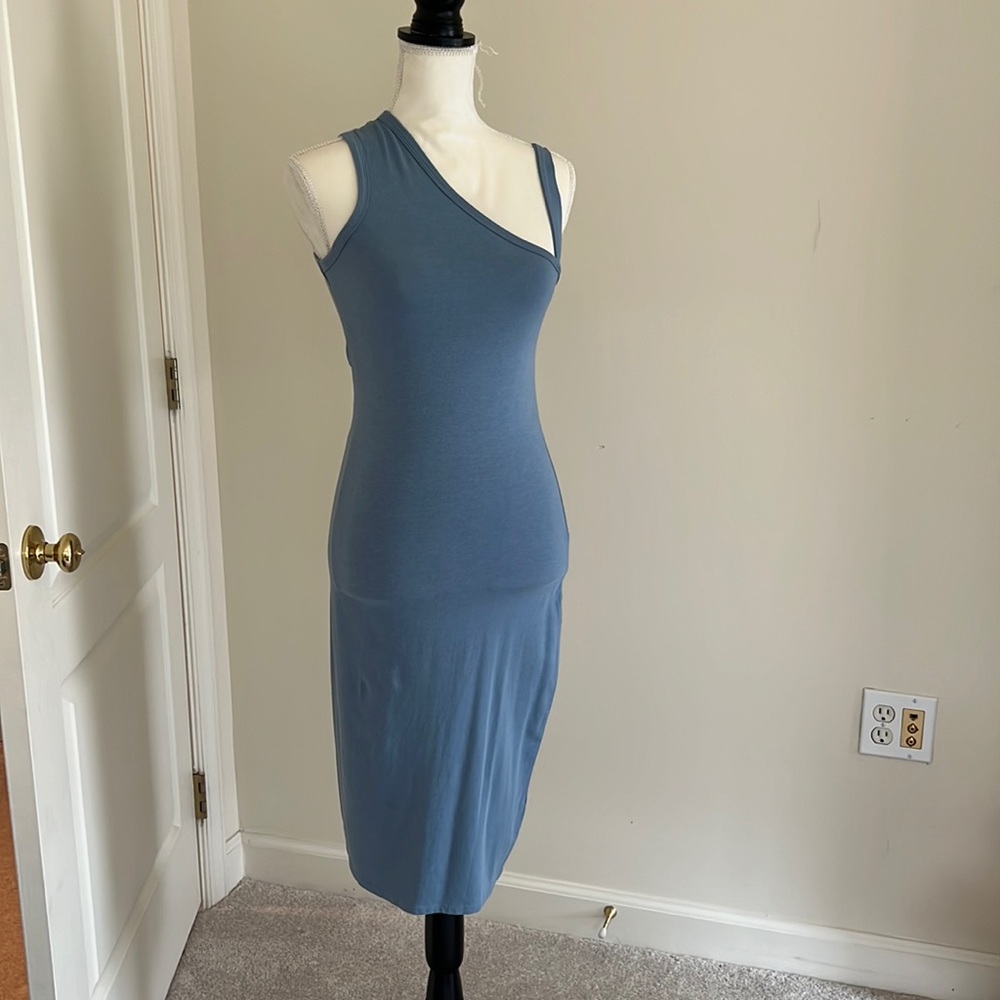 Bodi Midi Dress Blue Size Small